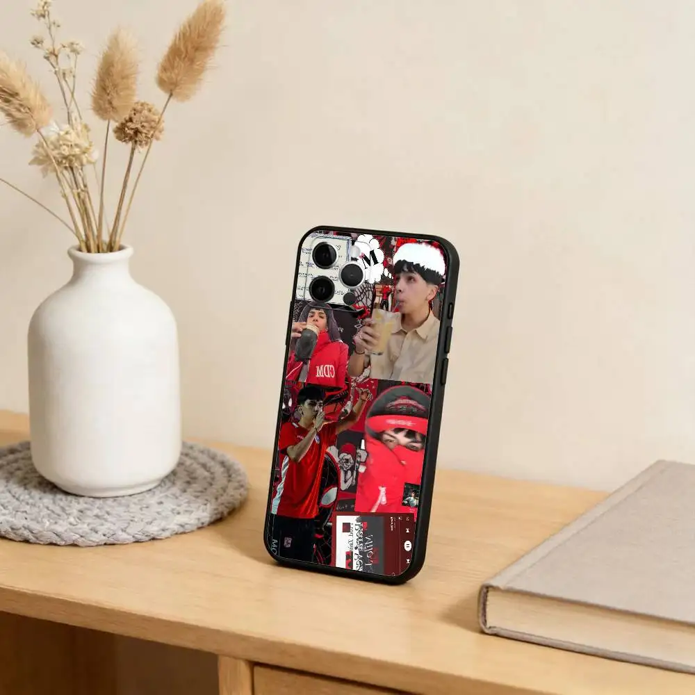 حافظة هاتف M-Milo-J Singer لهاتف iPhone 17,16,15,14,13,12,11 Plus، Pro Max، XS، غطاء أسود من السيليكون الناعم