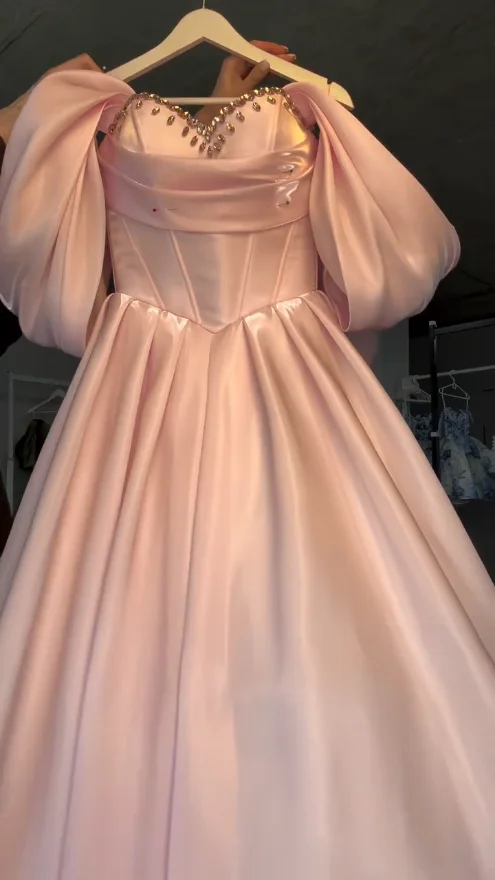 Xijun Modern Pink Long Evening Dresses Sweetheart Off The Shoulder Crystal Prom Dresses A-Line Birthday Party Dresses Customized image 4