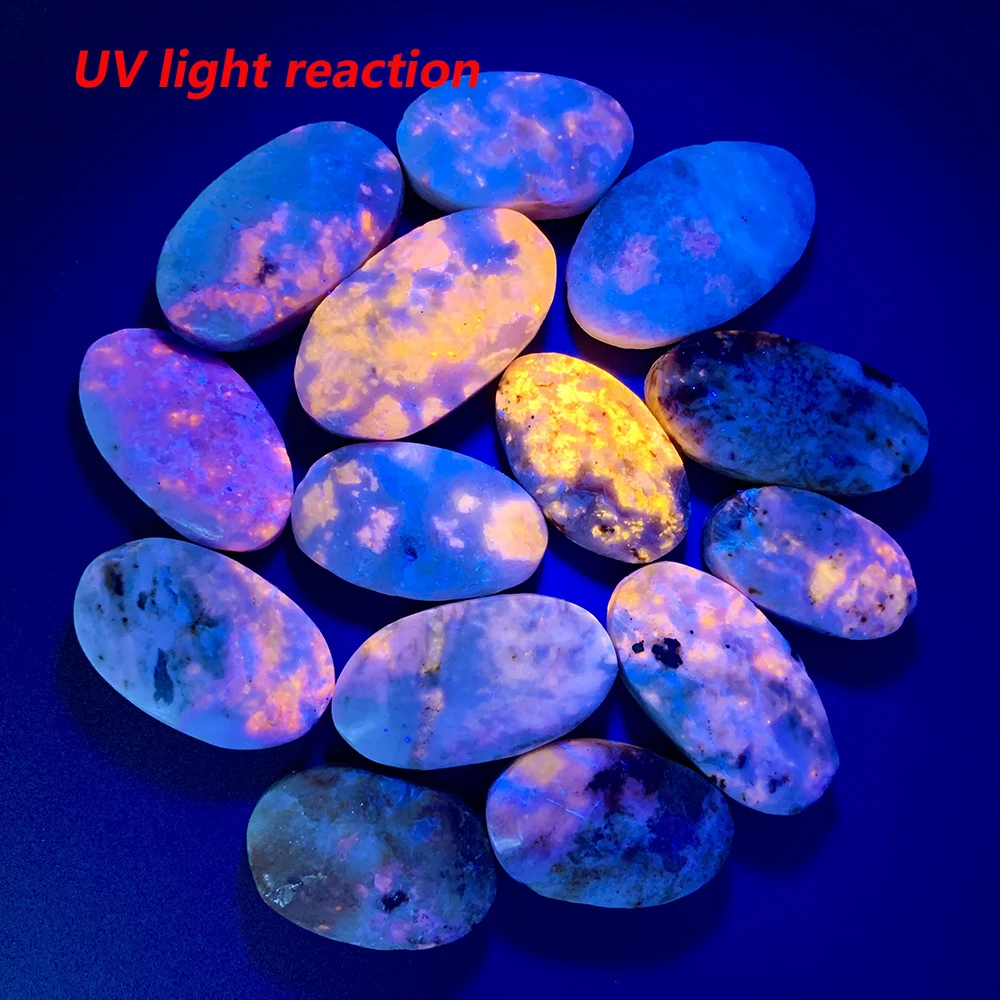 Natural Hackmanite Palm Stone Color Changing Purple Sodalite Tumble Healing Gemstone Reiki Home Decor Meditation Collection Gift
