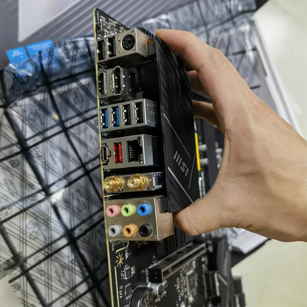 

Материнская плата PRO Z790-P WiFi D4