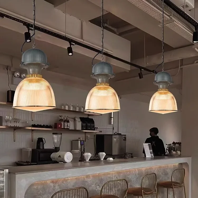 Industrial wind chandelier medieval restaurant light original designer cafe clothing store studio