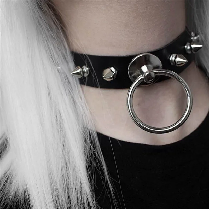 Punk Harajuku Dark Individuality Exaggerate Rock and roll Night club Fashion Ring Rivet Spike Cortex PU Choker Pendant