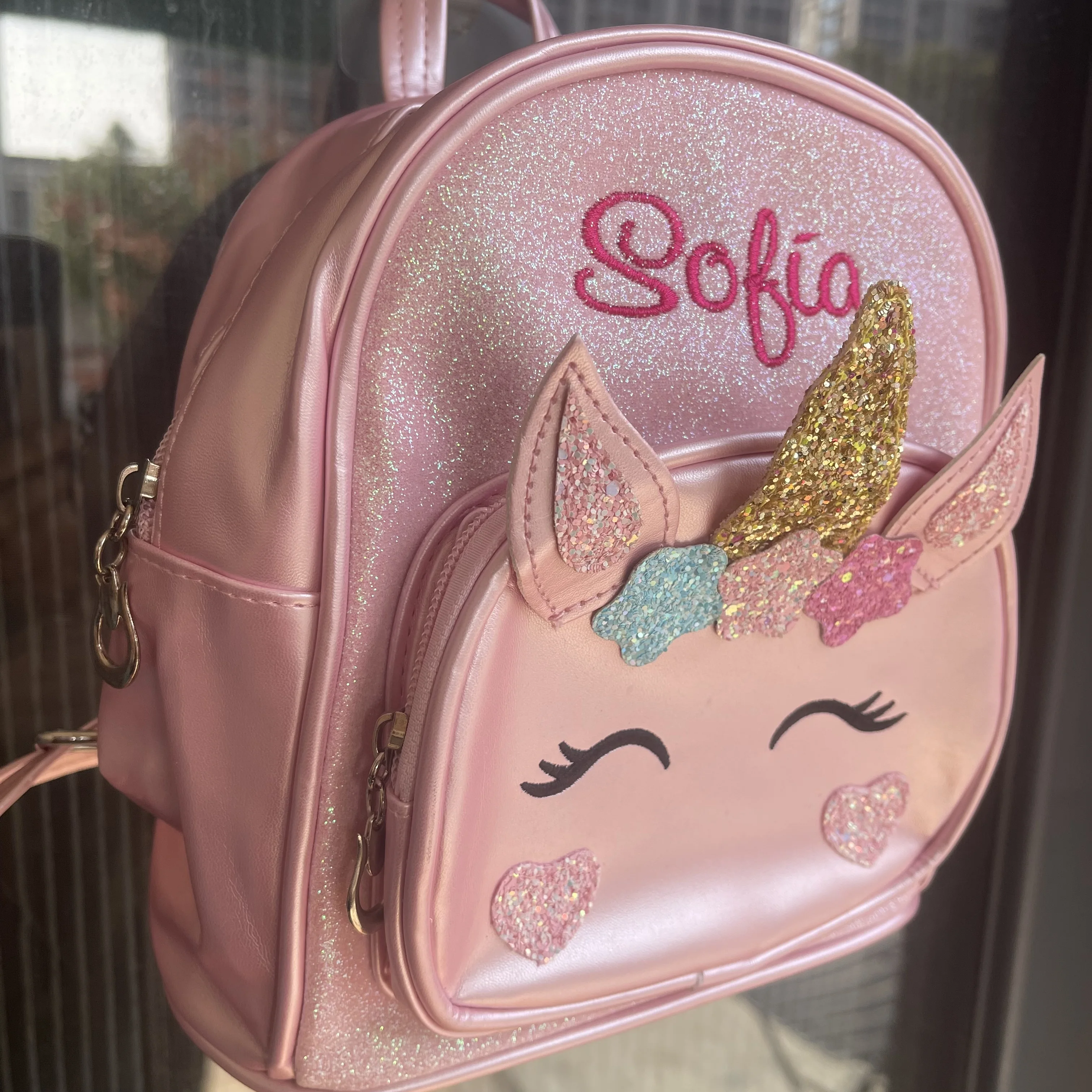 Mochila de unicornio con nombre personalizado para niñas, mochila escolar de dibujos animados para jardín de infantes, regalo único