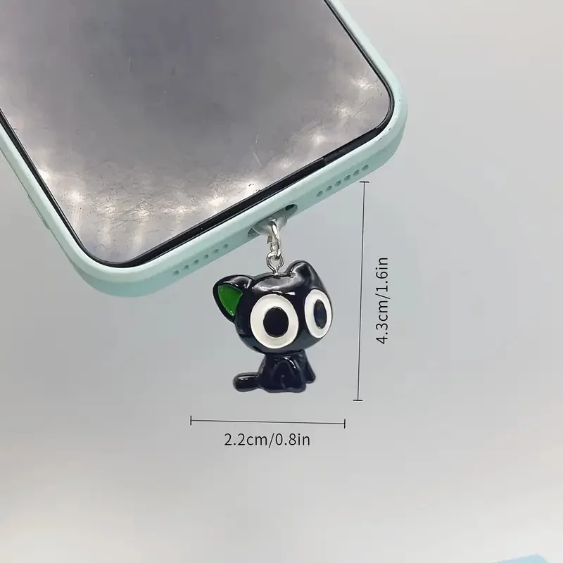Penutup Pelindung Port Pengisian Daya Ponsel dengan Desain Kucing Bermata Besar yang Lucu untuk Konektor IPhone/Type-C/Android