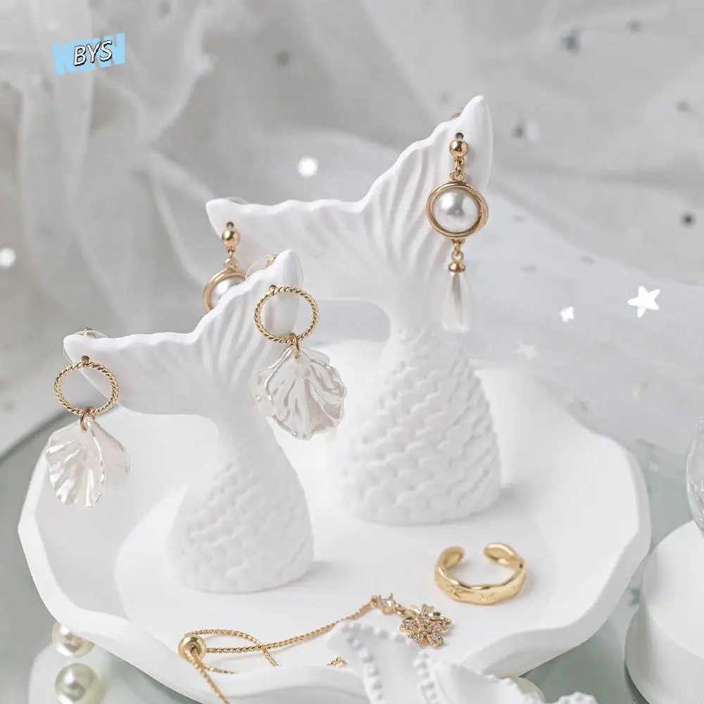 

Bracelet Necklace Fishtail Earrings Display Rack Watch White Gypsum Gypsum Earrings Holder INS Exquisite Earrings Display Stand