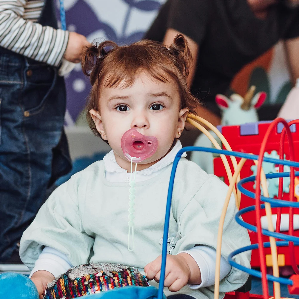 

4pcs Silicone Holder Clip For Baby Safe Durable Design Universal Fit Teething Newborn Essentials Pacifier Clips For Baby