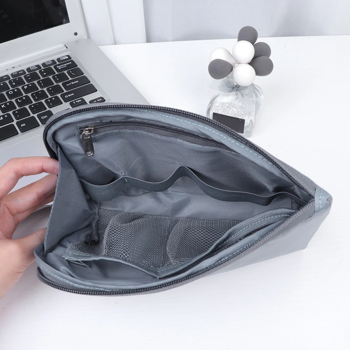

【】Usb Cable Storage Bag Large Capacity Organizer Mini Carrying Pouch For Earphone Accessories Grey Durable Portable