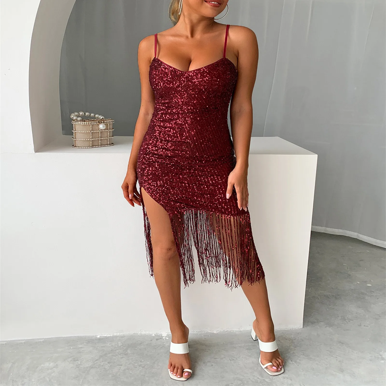 Sequin Dress For Women Spaghetti Strap Tassel Glitter Sparkly Dresses For Women Bodycon Cocktail Dresses For Women 2024 Vestidos