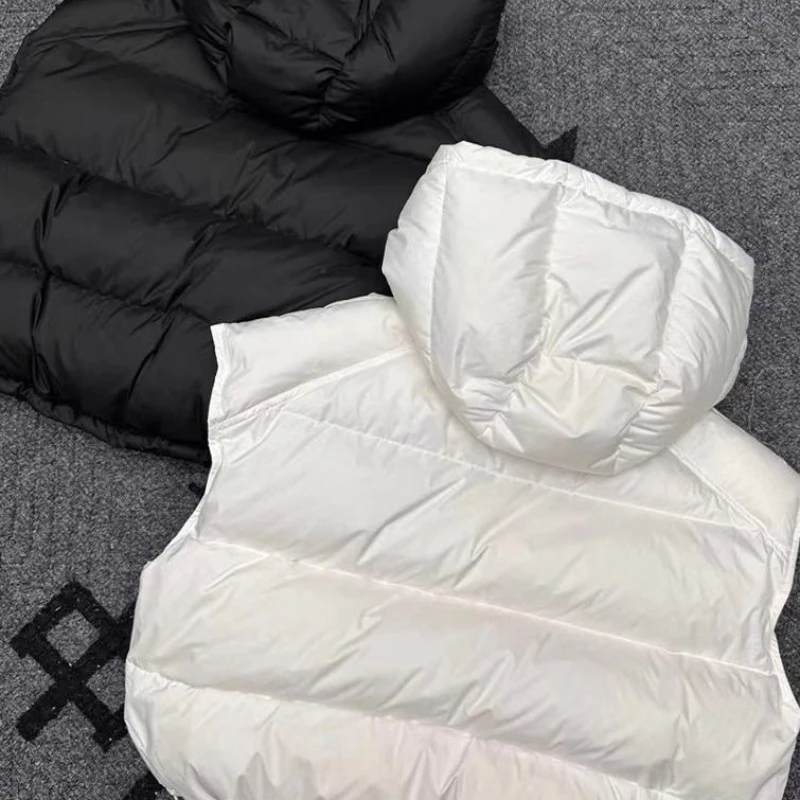 Autumn Winter Short Down Cotton Waistcoat Women 2025 New Fashion Loose Casual Hooded Cotton Vets Zipper Outerwear Female