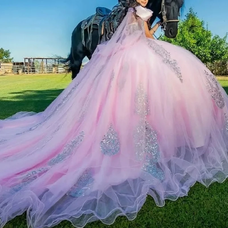 

Винтажные мексиканские женские вечерние платья с накидкой, кружевной аппликацией и вырезом «сердечко», бальные платья для выпускного вечера и особых случаев, на 15-летие (Quinceañera), на 16-летие, на заказ