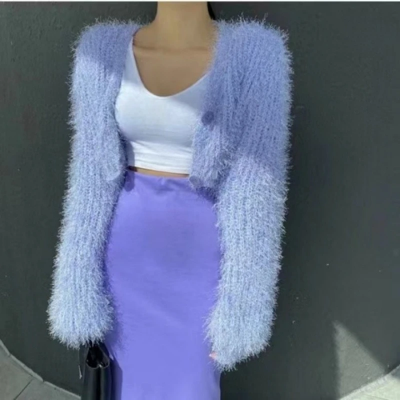 

Fall/Winter 2025 New Design V-Neck Long Sleeve New Women's Single-Breasted Cropped Knit Cardigan