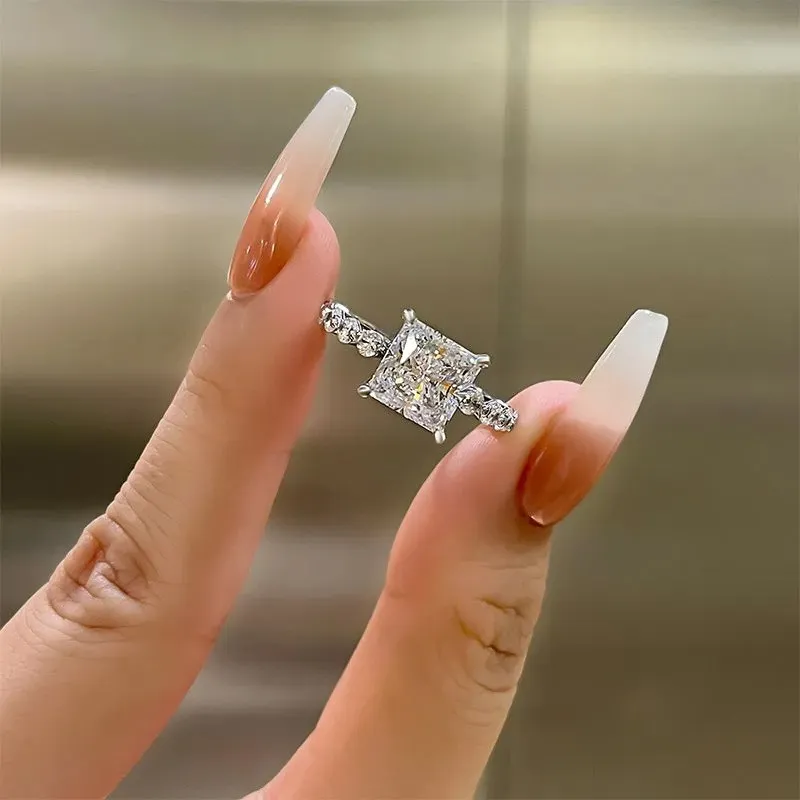

New Luxury Square Zircon Ring Ultra Sparkling Engagement Wedding Anniversary Ring High-End Sensation Internet Famous Proposal...