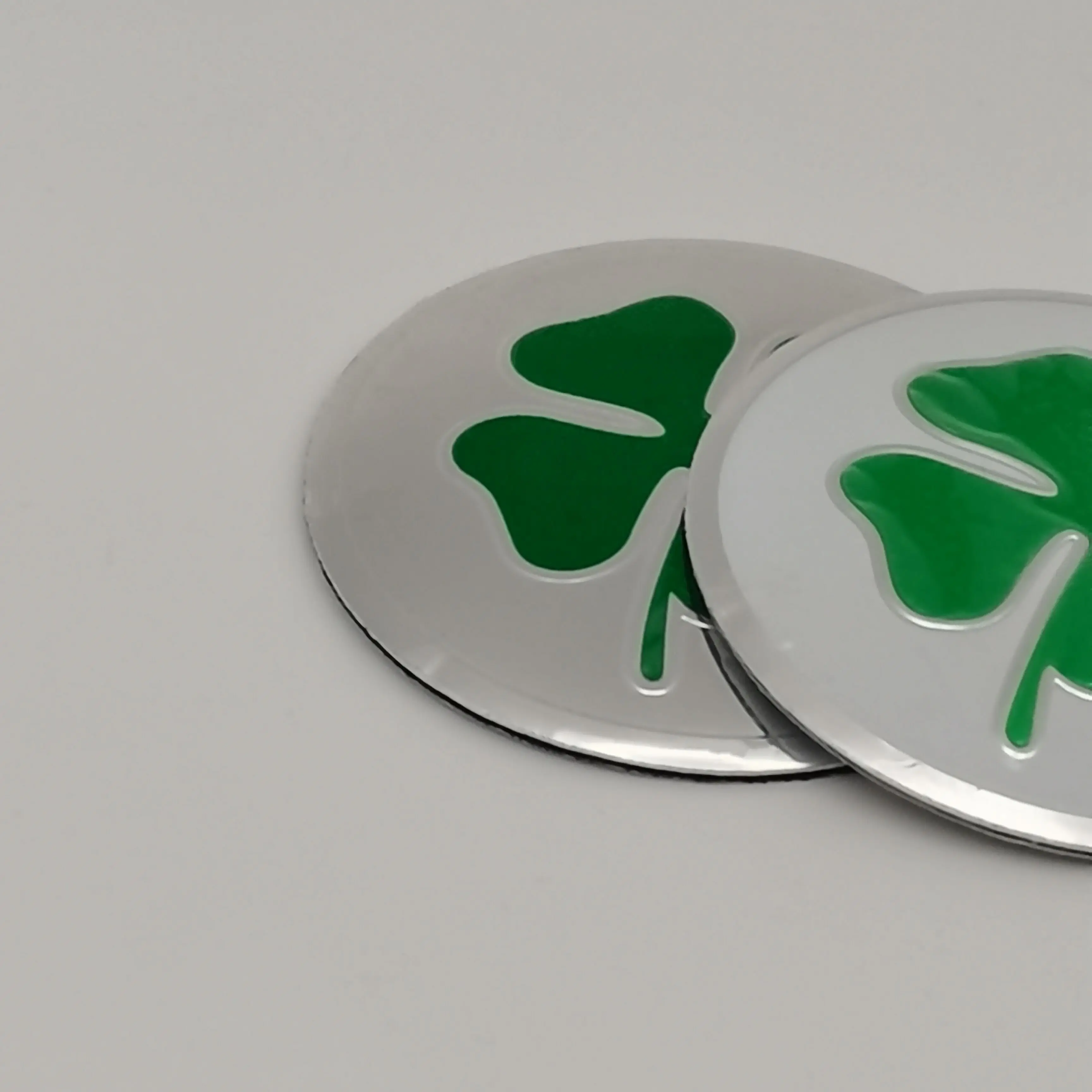 

4pcs Four-leaf Grass Cars Hub Center Cap Badge Car Accessories For A-lfa R-omeo 147 156 159 166 Giuli-etta Giulia Spider Mito GT