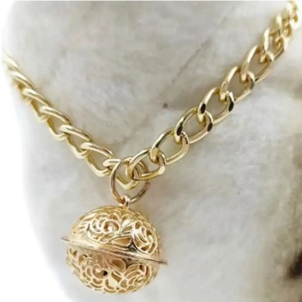 Luxury Classic Pet Metal Necklace Universal Hollow Bell Dog Neck Chain Eye-catching Exquisite Cat Collar Pet Accessories