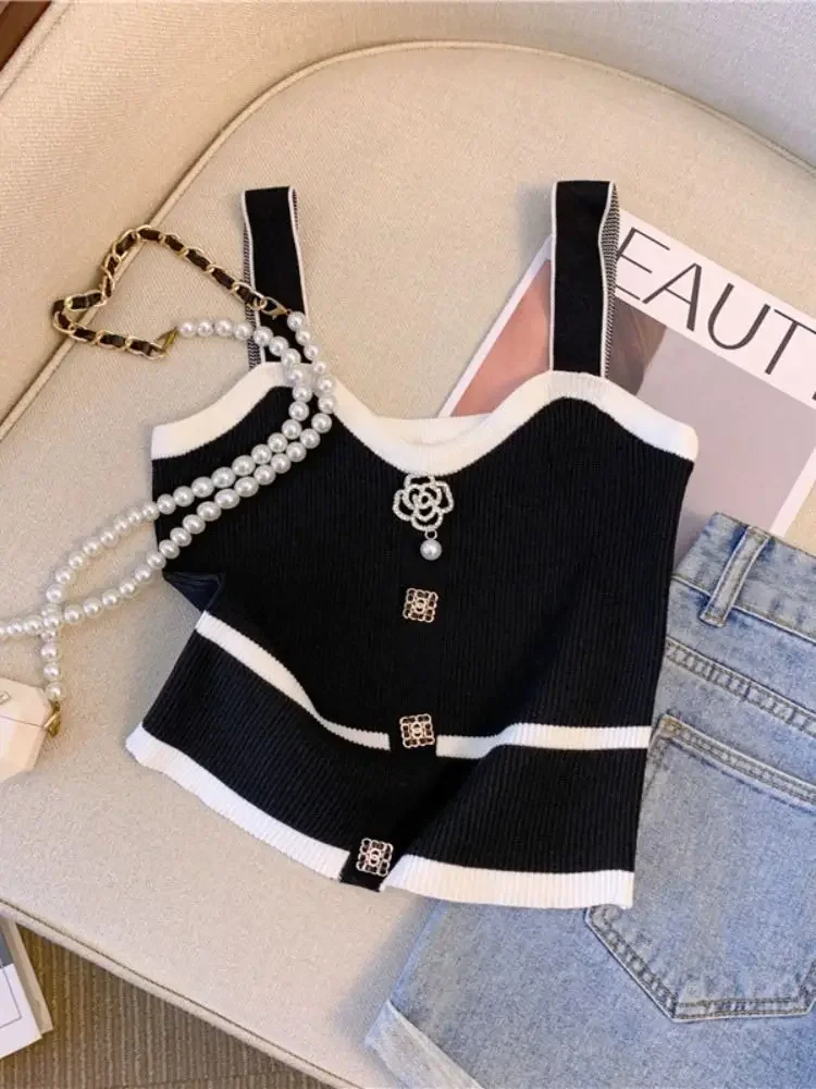 Summer Slim Button Design Bottom Camisole Short Tank Top Women\'s French Style 3d Tie Flowers Crop Top Small Halter Knit Vest