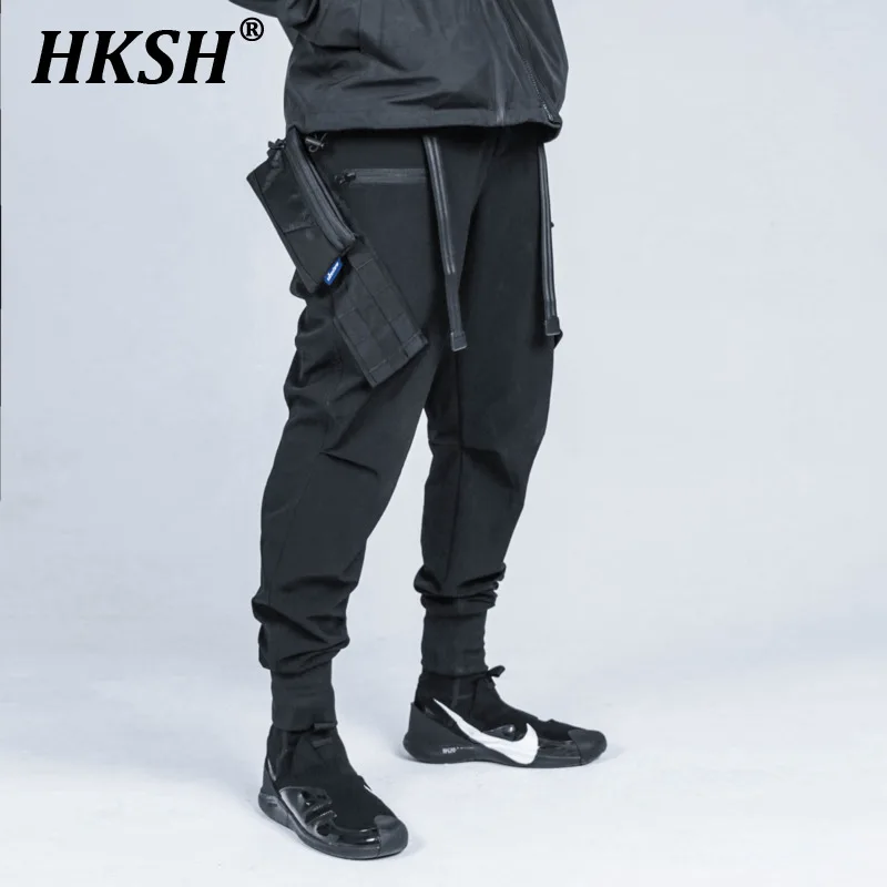 

HKSH Spring New Men's Tide Punk Cargo Pants Safari Style Leggings Overalls Trendy Techwear Chic Streetwear Bags Trousers HK2000