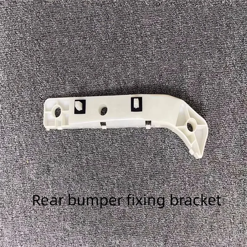 For NISSAN 2005-2010 TIIDA  Car Rear Bumper Fixing Bracket  Clip  Buckle Auto Parts  Original