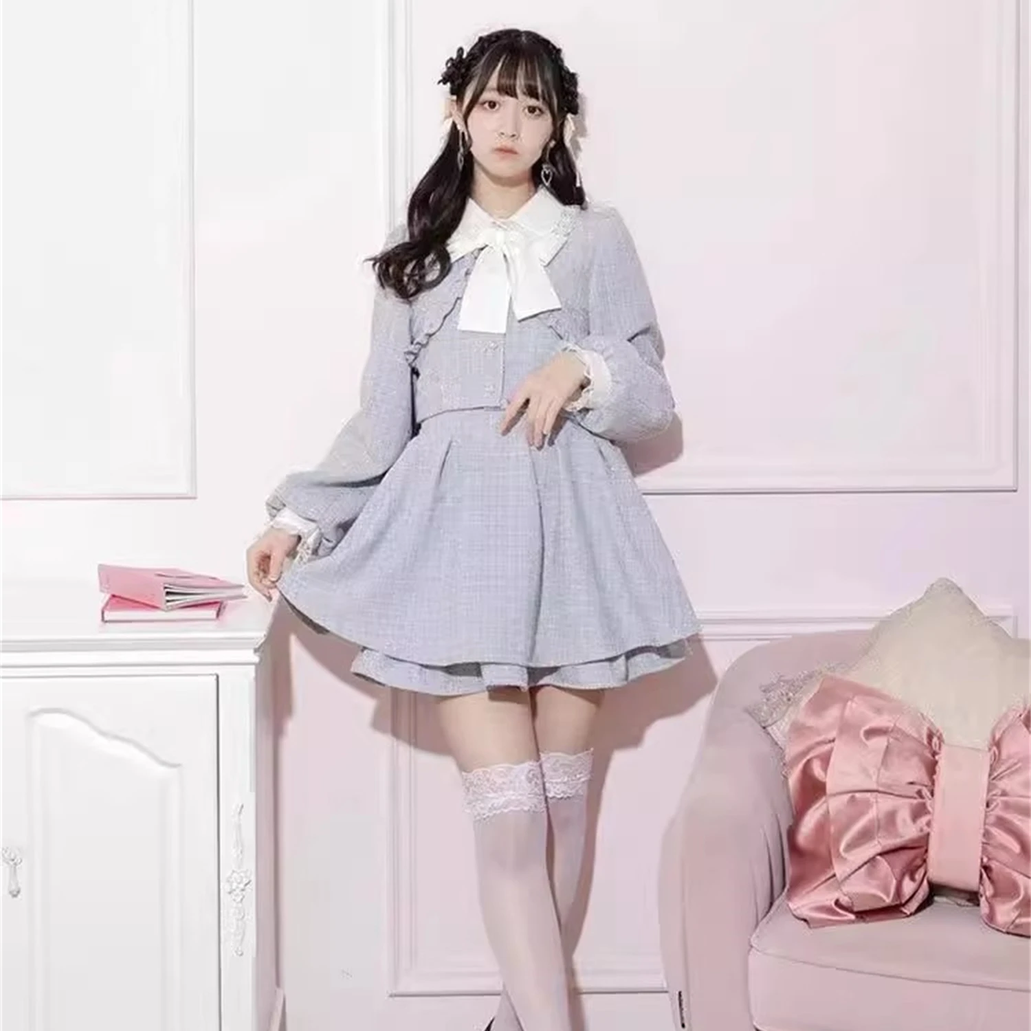 

E2 Noemie Sweet Lace Trim Top orts Long Sve Faion Set Women's Princ Sle Two-Piece Suit for Adults Winter Season