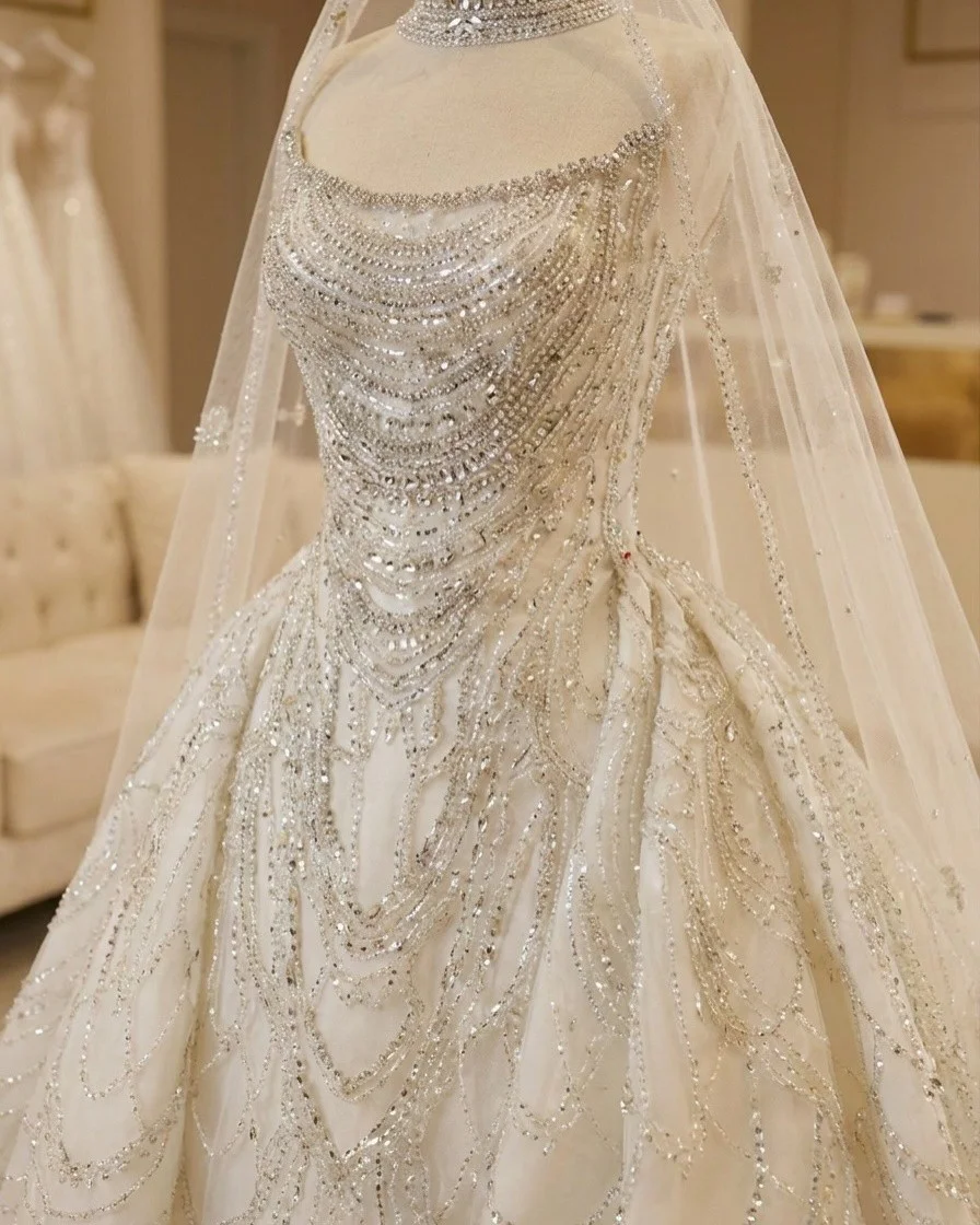 New Strapless Square Neck Luxury Rhinestone Wedding Dress Beaded Corset Cathedral Train Bridal Dress Vestido De Novia Customized