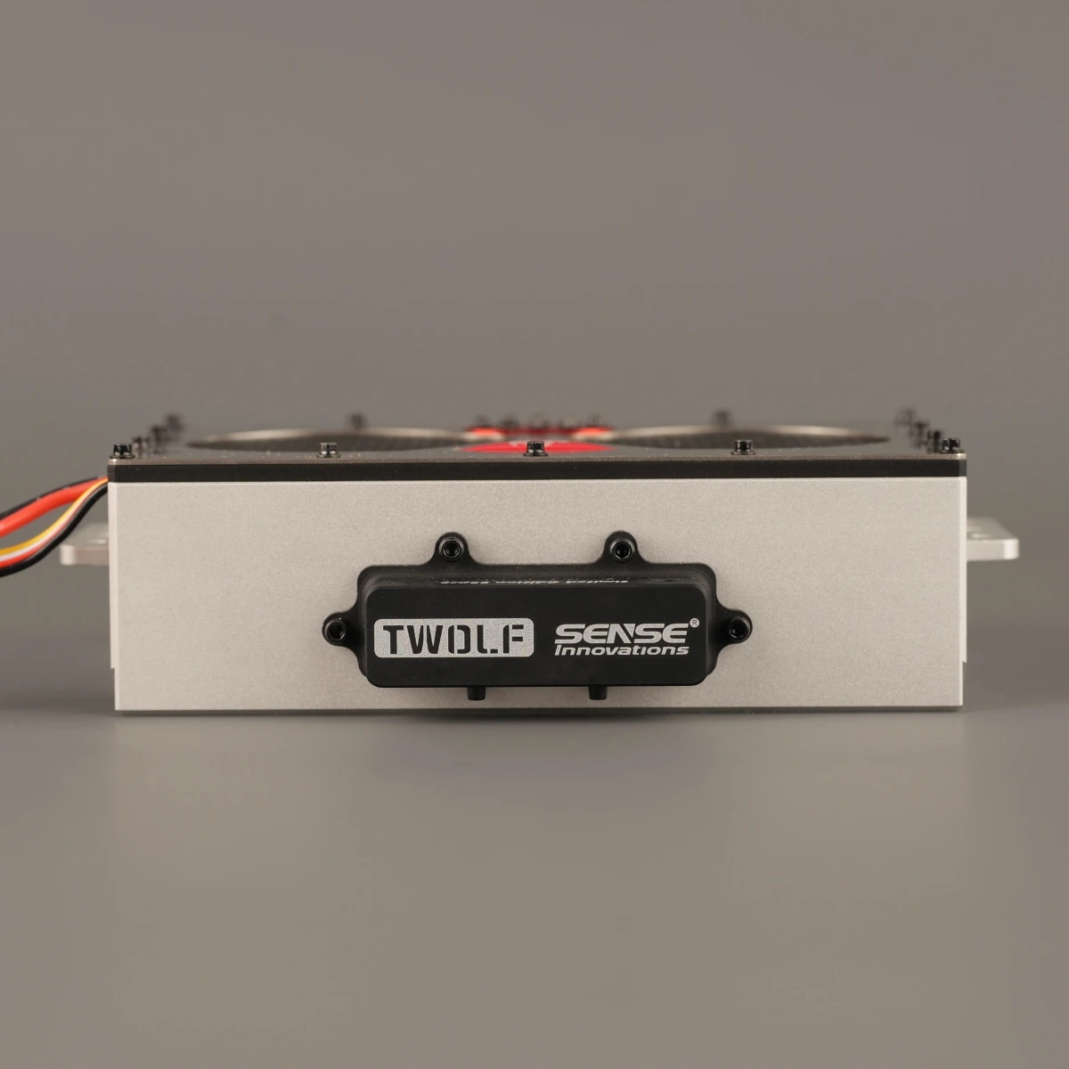 Giocattoli per camion in scala 1:8 TWOLF 1/8 M715 Gruppo audio del serbatoio del carburante simulato per accessori per parti opzionali per auto RC