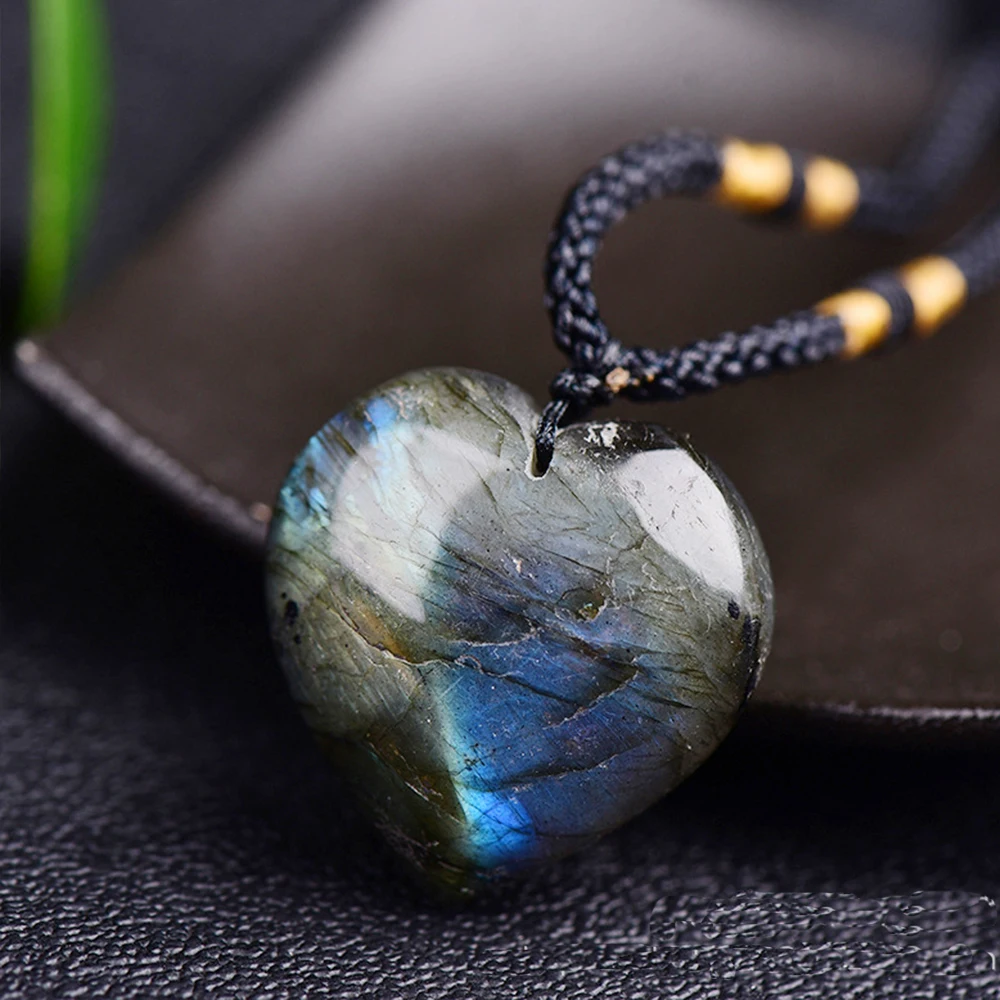 Natural Flash Labradorite Crystal Heart Shaped Pendant Heart of The Ocean Energy Gemstone Fashion Jewelry Necklace