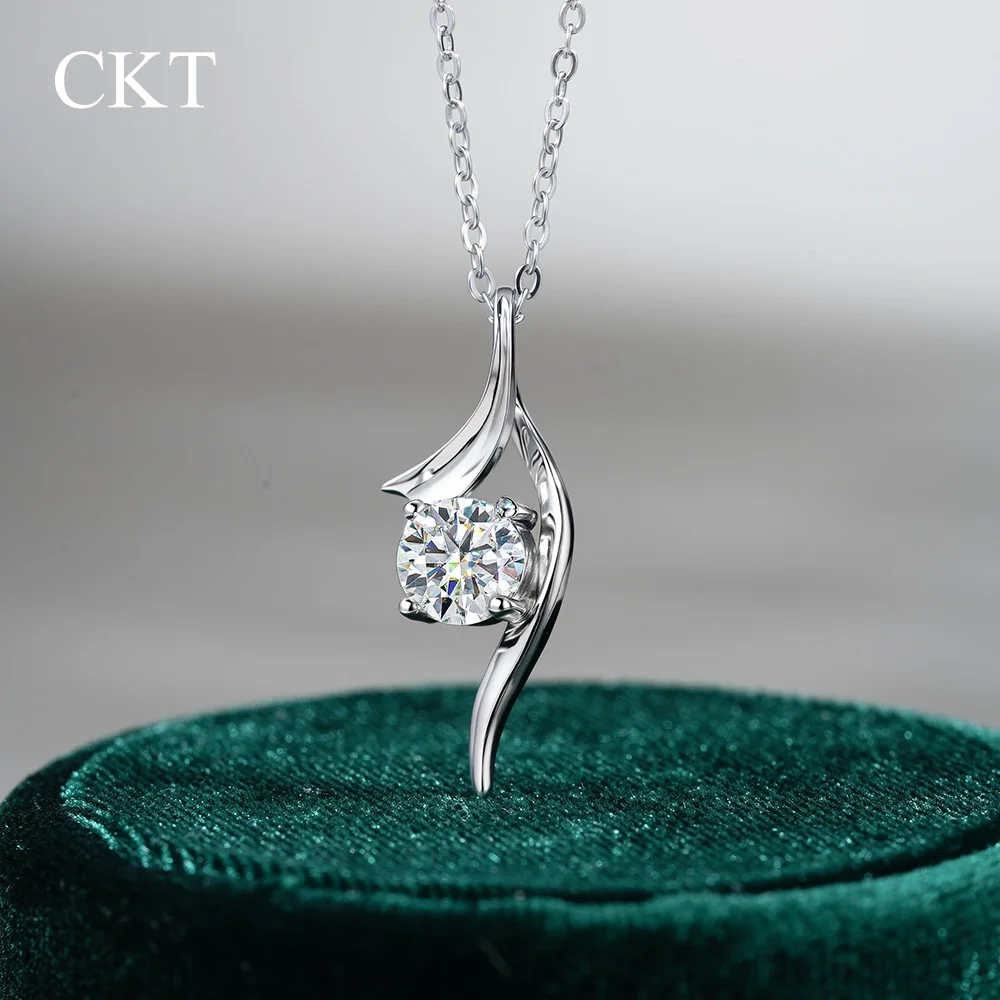 

CKT 18k White Gold Stackable Minimalist Disc Pendant with 1ct Diamonds Moissanite, Platinum Pt950 Layering Necklace Fine Jewelry