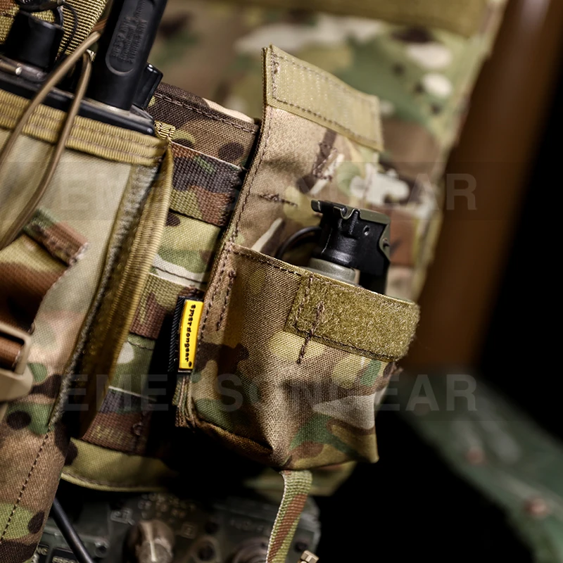 

Emersongear Airsoft Paintball Combat Gear Molle Grenad Pouch EM6369 LBT Style Single Frag Grenad Pouch