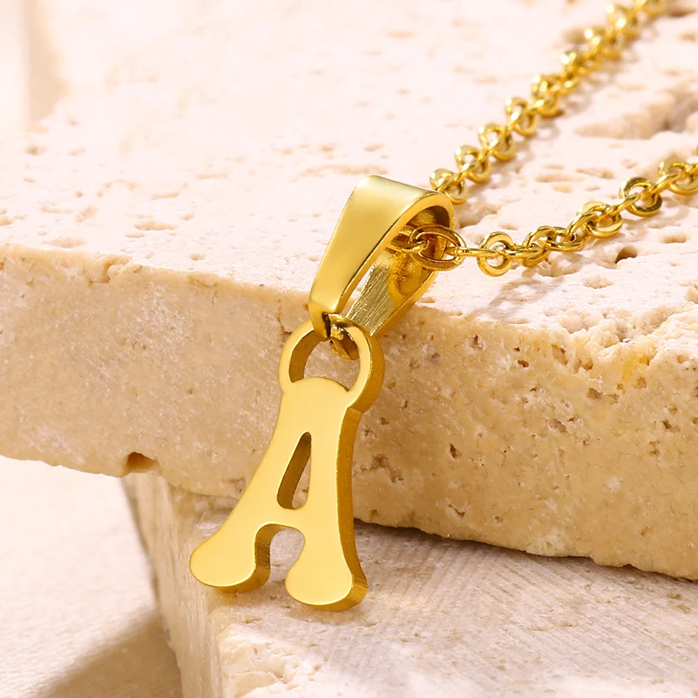 Stainless Steel A-Z 26 Initial Necklaces for Women Man Gifts Letter Pendant Femme Choker Alphabet Dainty Jewelry Wholesalers