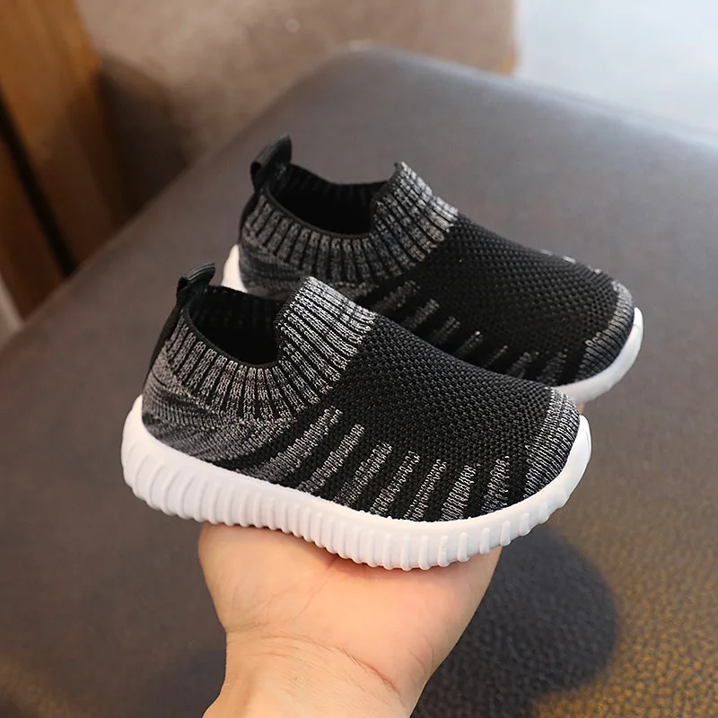 Kids Knitted Casual Shoes Sneakers for Boys Girls Slip-on Antislip Breathable Running Sports Shoes 2-8 Years Children Zapatos