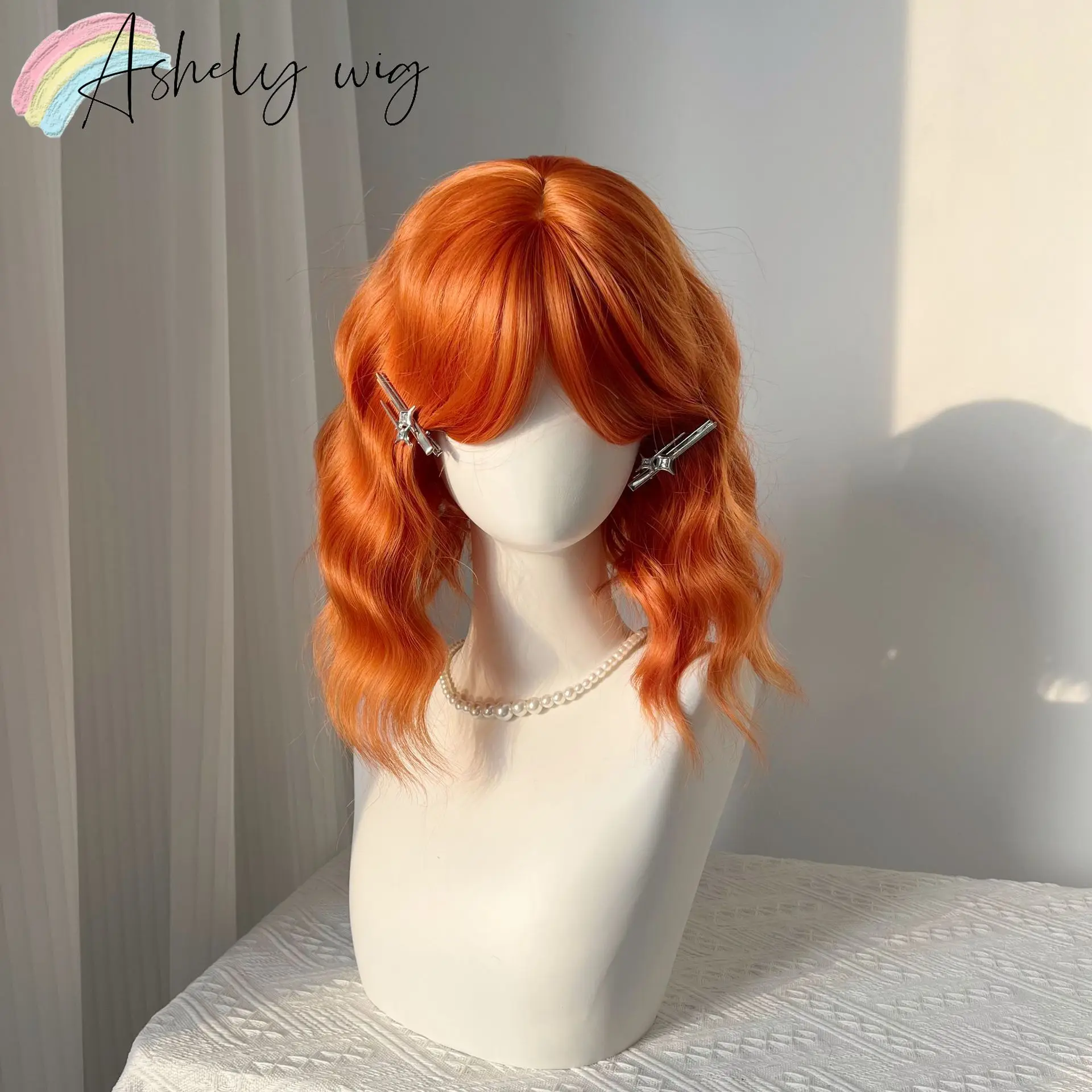 Ashely Ginger Orange Wig Short Bob Wig with Bangs 12inch Curly Hair Wig Lolita High Quality Synthetic Wigs for Daily Use Cosplay