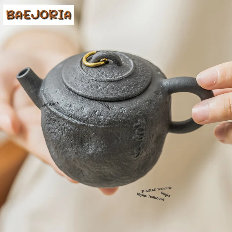 BAEJORIA 100ml Handmade Old Pottery Clay Teapot Boutique Black Gold Joyful Hand-grasp Pot Chinese Tea Maker Kettle Kung Fu Gift