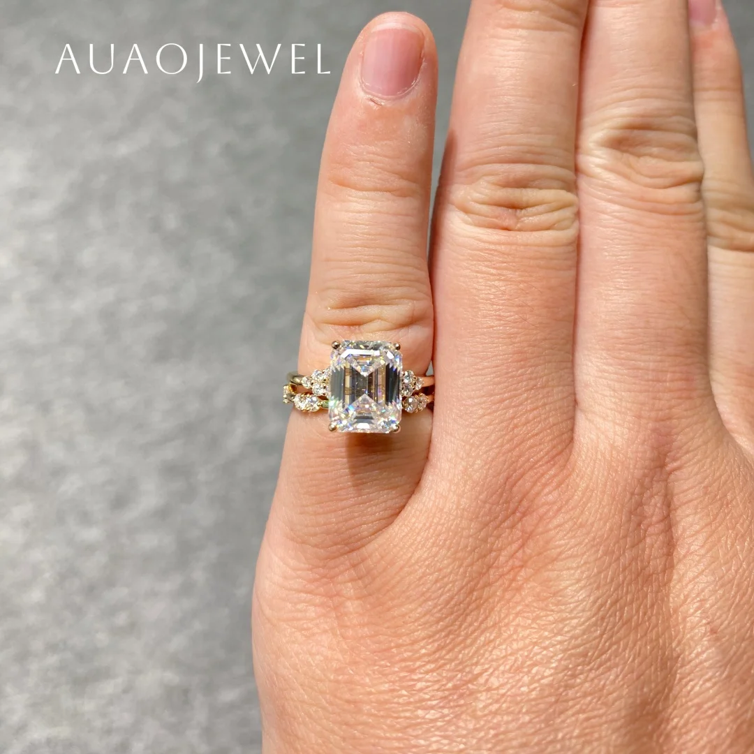 

AUAOJEWEL Emerald Cut Moissanite Engagement Ring With Wedding Band 4Carat 8X10Mm 18K Real Gold Jewelry With Certificate Silver