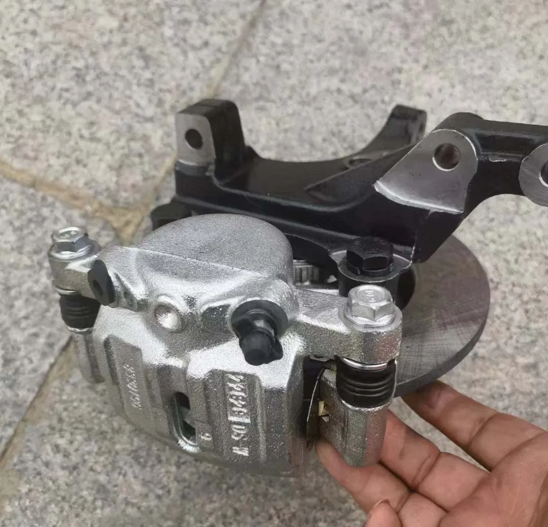 أسطوانة الفرامل الأمامية للسيارة الكهربائية، والقرص، ومحور العجلة ومجموعة مفصل التوجيه #1