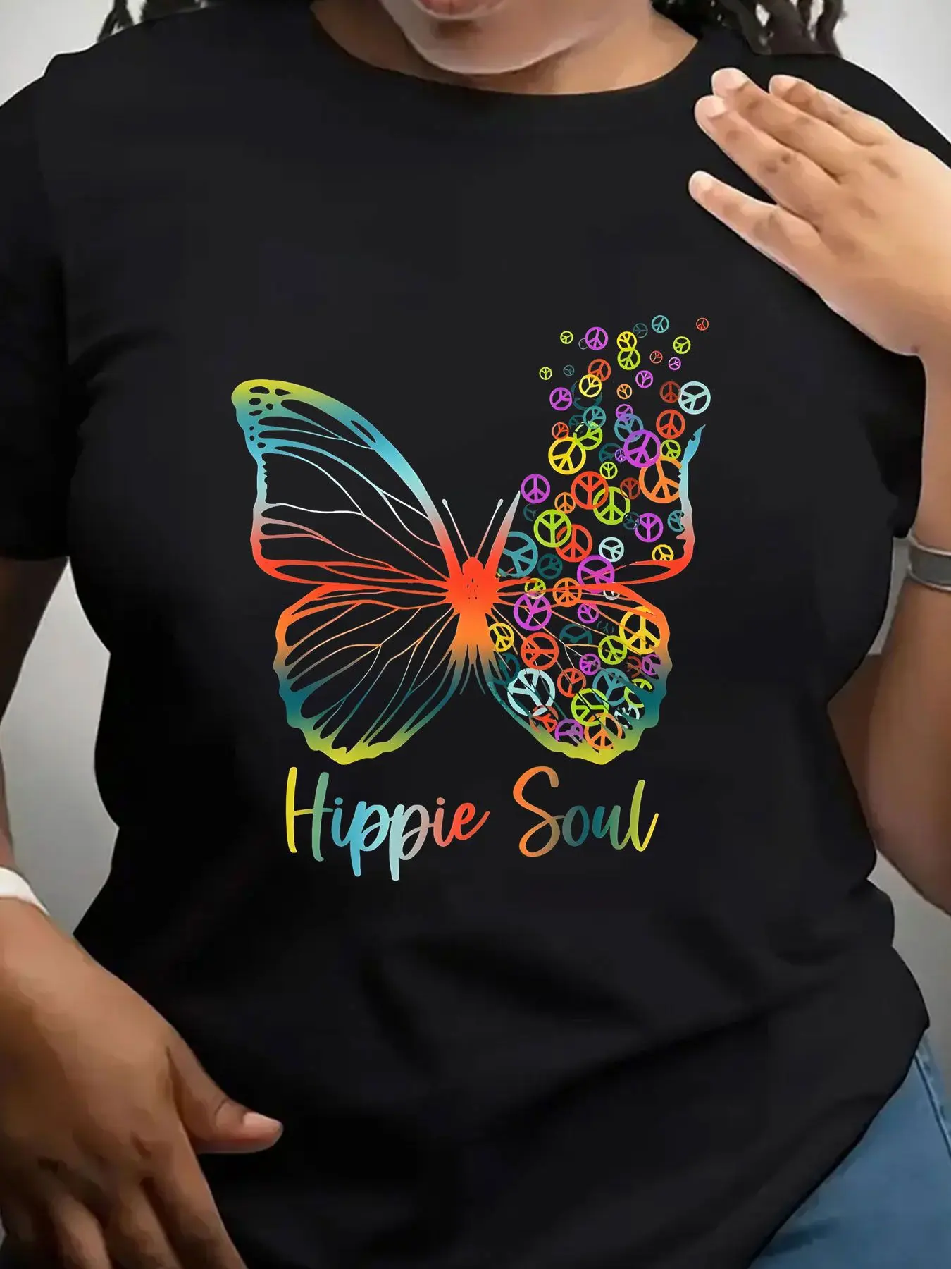 Women's Trendy Crew Neck T-Shirt Rainbow Butterfly Peace Sign Hippie Soul Suitable for Casual Sportswear
