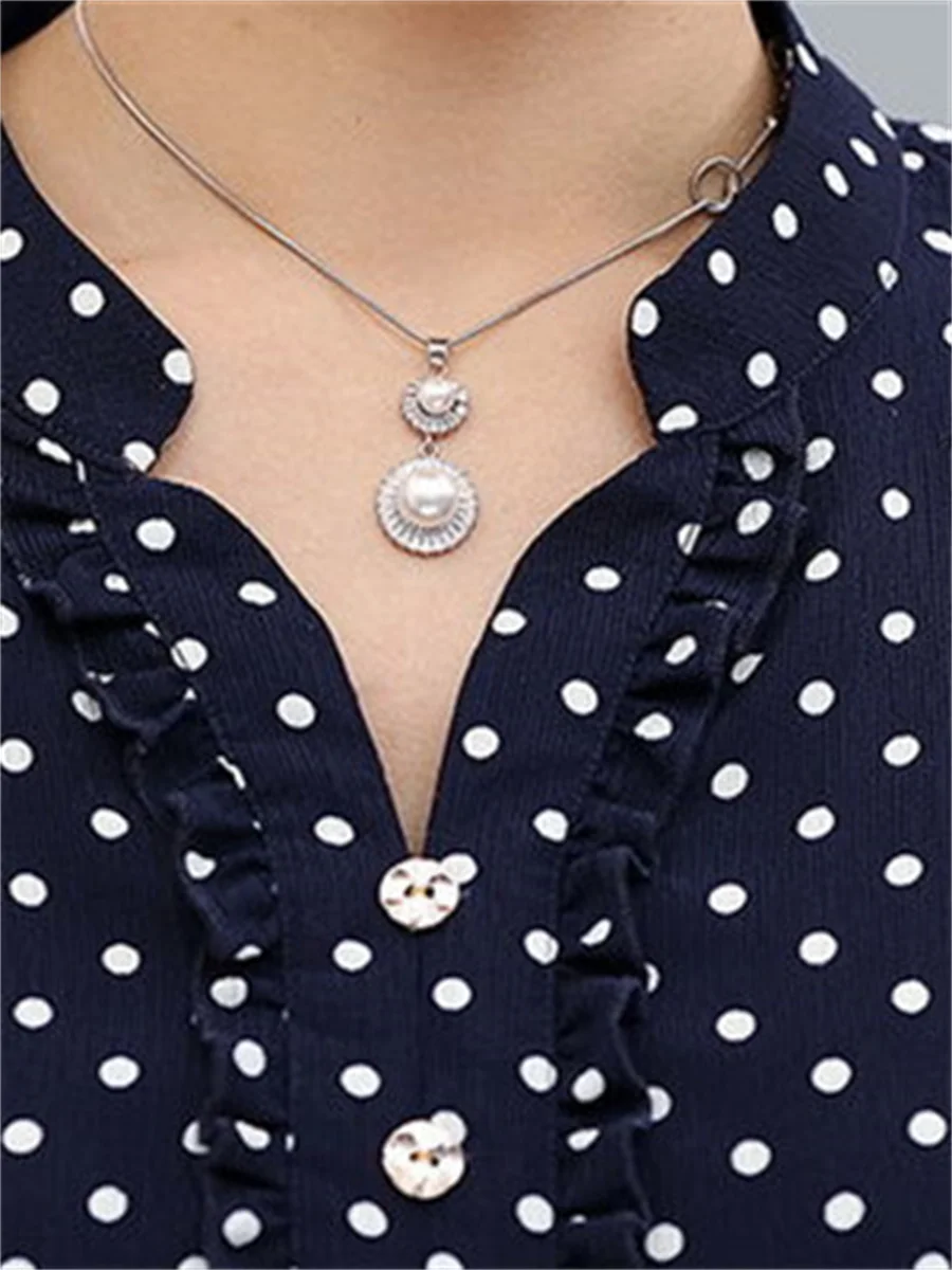 5XL Loose Women Spring Summer Shirts Lady Fashion Casual Short Sleeve V-Neck Collar Polka Dots Blusas Tops TT2036