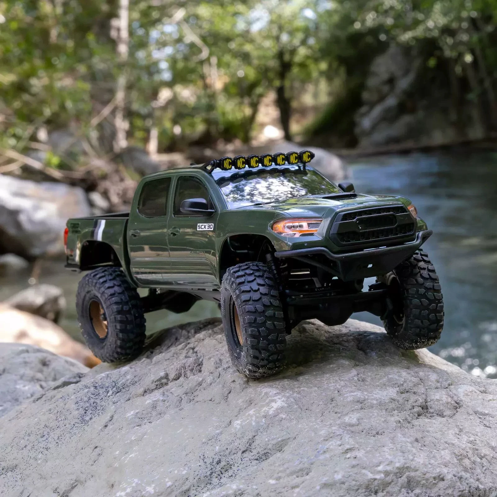 1/30 SCX30 Tacoma RC Crawler, 4WD Brushed 2S Off Road Remote Control Car Model Toy