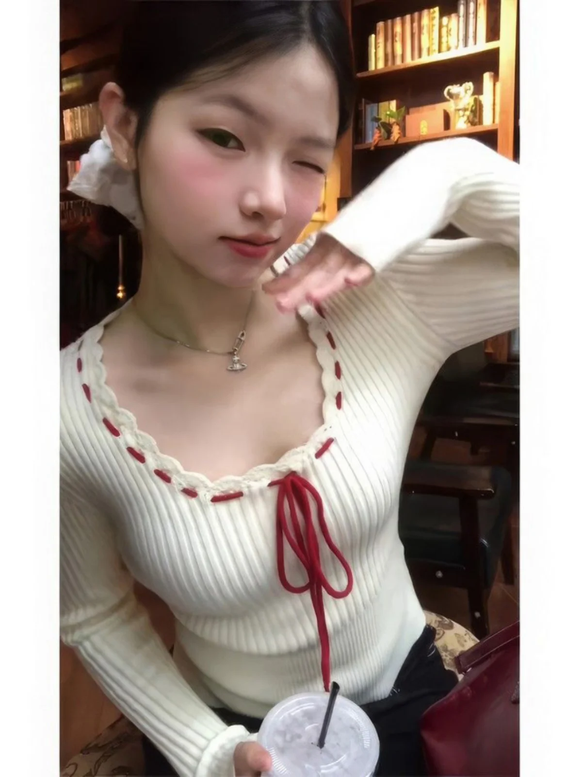 

Нежный и стильный вязаный свитер с длинными рукавами для женщин, корейский стиль, для повседневной носки, весенняя новинка