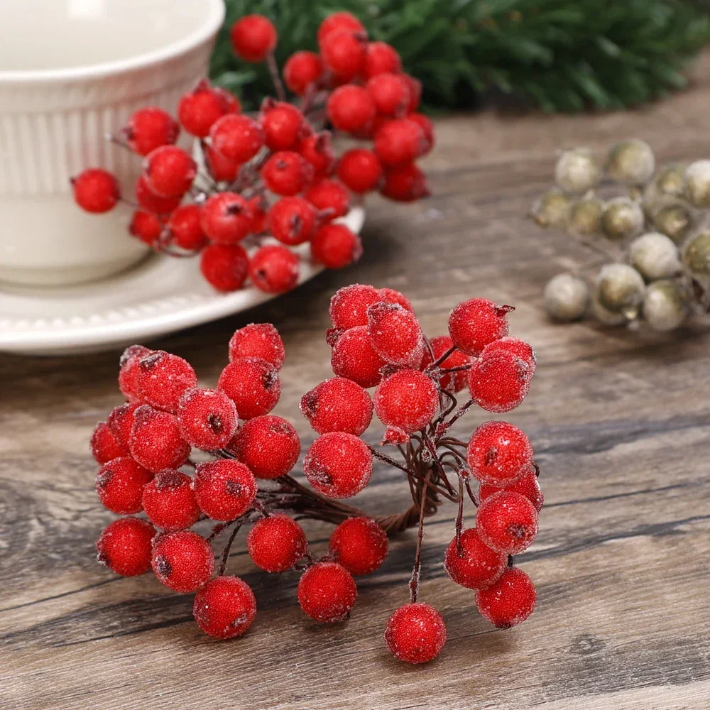 Mini Artificial Frosted Holly Berries, Bagas de Frutas Falsas, Estame para Grinalda DIY, Decoração de Festa de Natal, 100 Pcs, 20Pcs