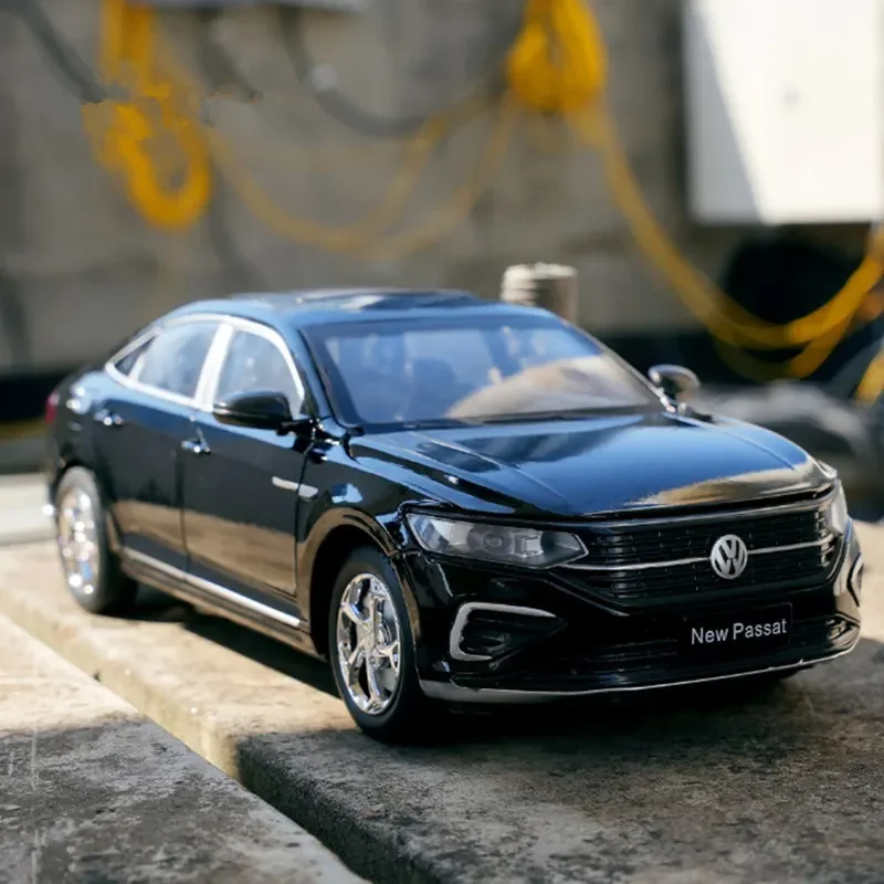 

Модель автомобиля из сплава Passat Magotan 1:24, модель автомобиля с литыми деталями, имитация звука и детской коллекции, игрушки, подарки
