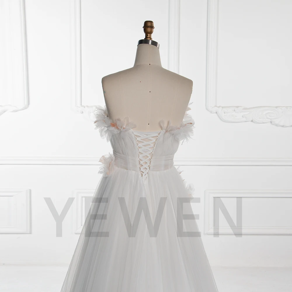 A ラインチュールドレス写真撮影用繊細な 3D 花柄誕生日ドレスブライダルドレス YW250052