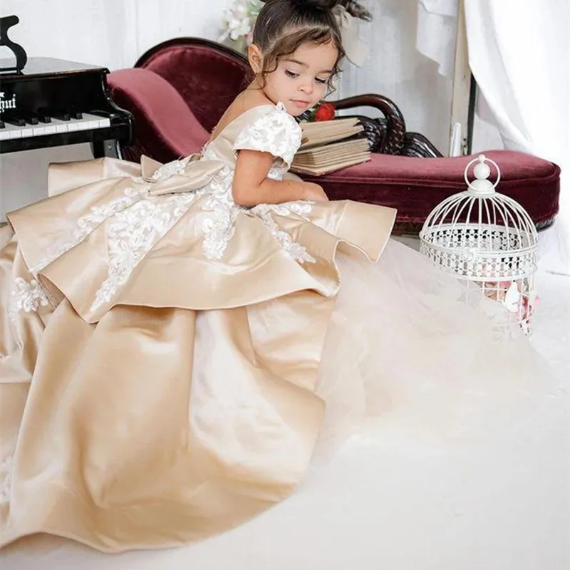 

Champagne Flower Girl Dress For Wedding Applique Tulle Puffy Layered With Bow Child's First Eucharistic Birthday Party Dresses