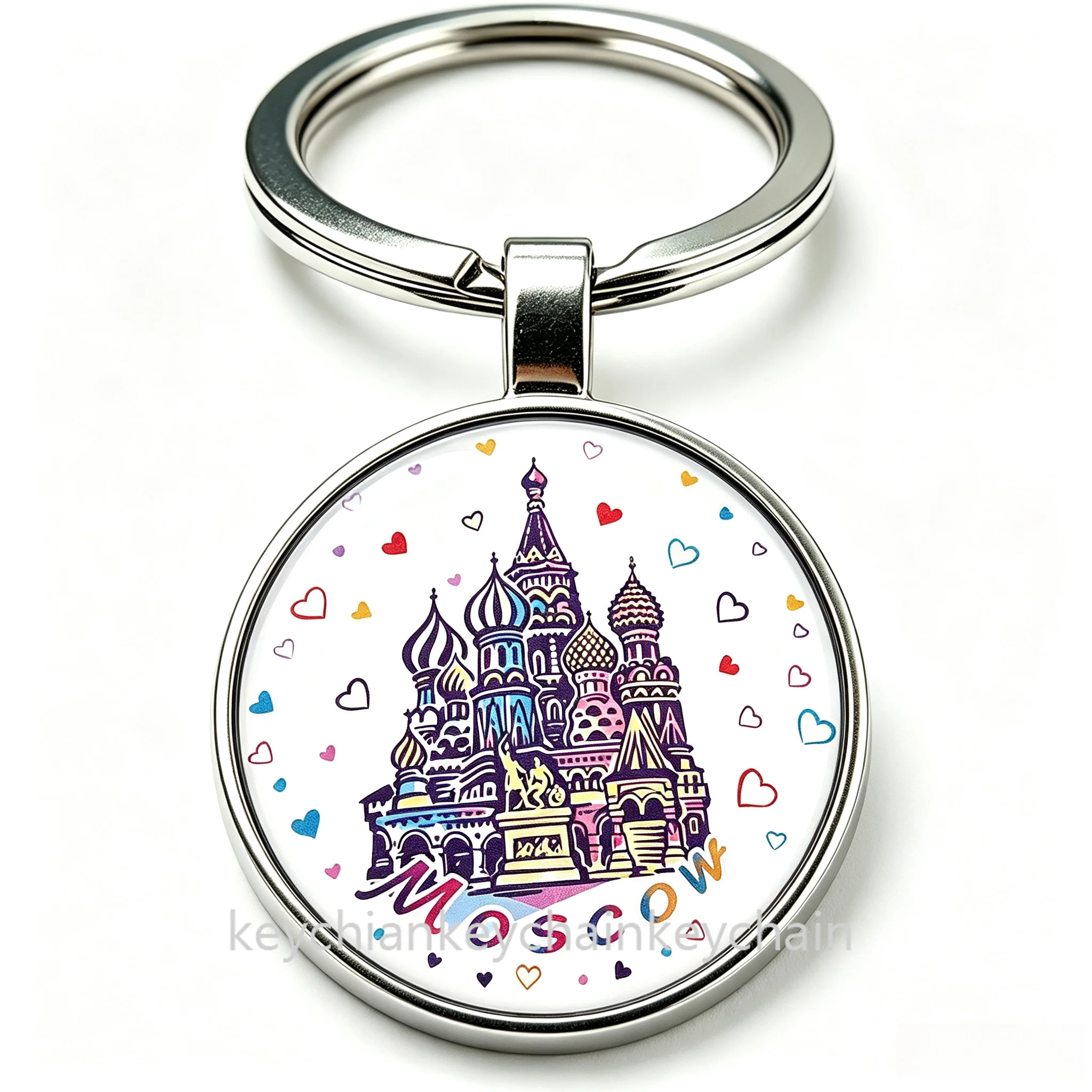 Russia Moscow St. Basil's Cathedral Heart Pattern Keychain, Colorful Church Round Metal Souvenir Key Ring for Travel Gift