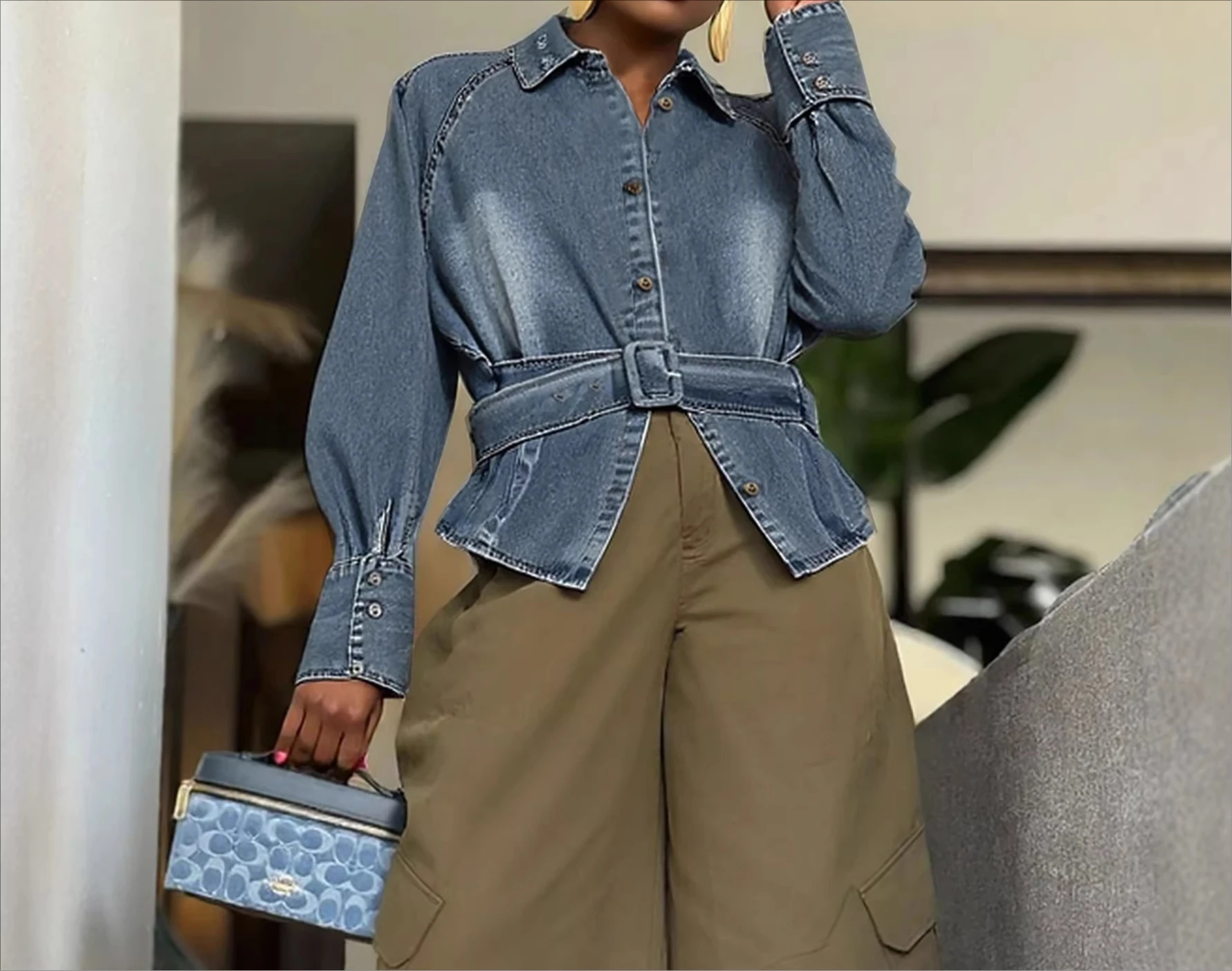 

2026 Spring and Autumn New Casual Waist Lotus Leaf Edge Bat Sleeve Washed Denim Shirt Jacket