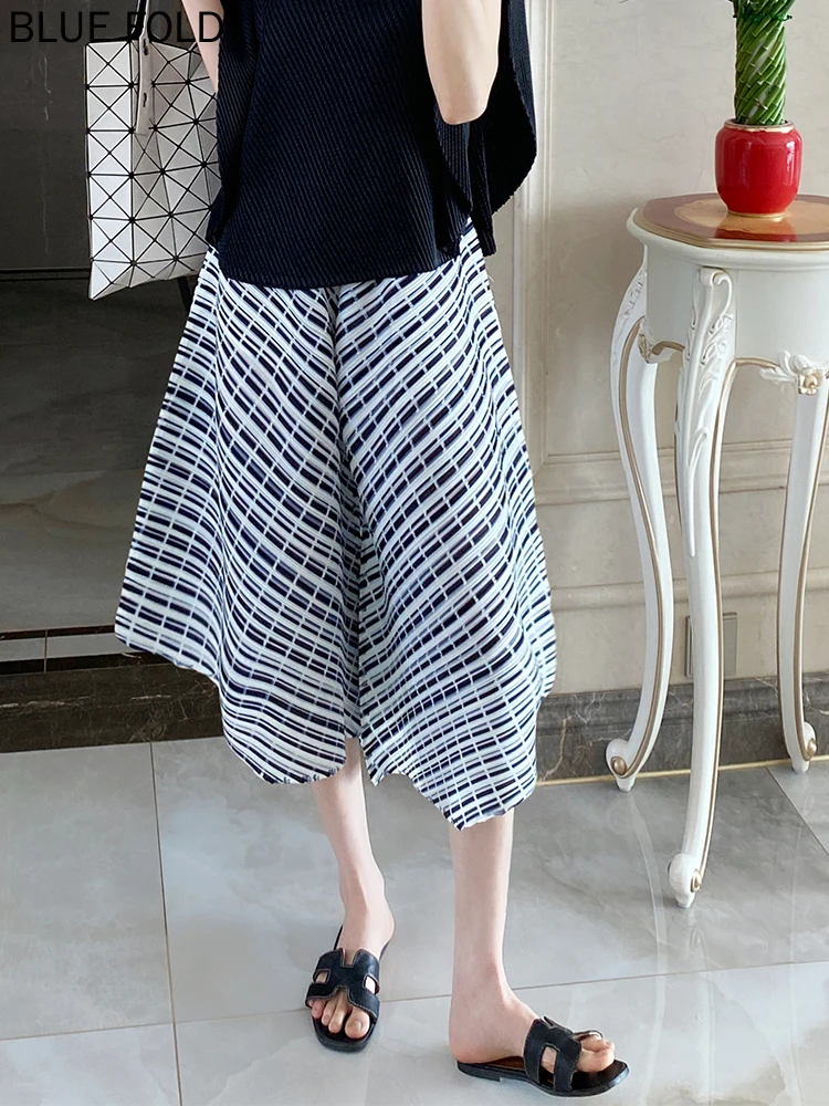 

Casual Women Pants High Waist Striped Printed Design Loose Large Size Stretch Fashion Folding Female Wide Leg Pants