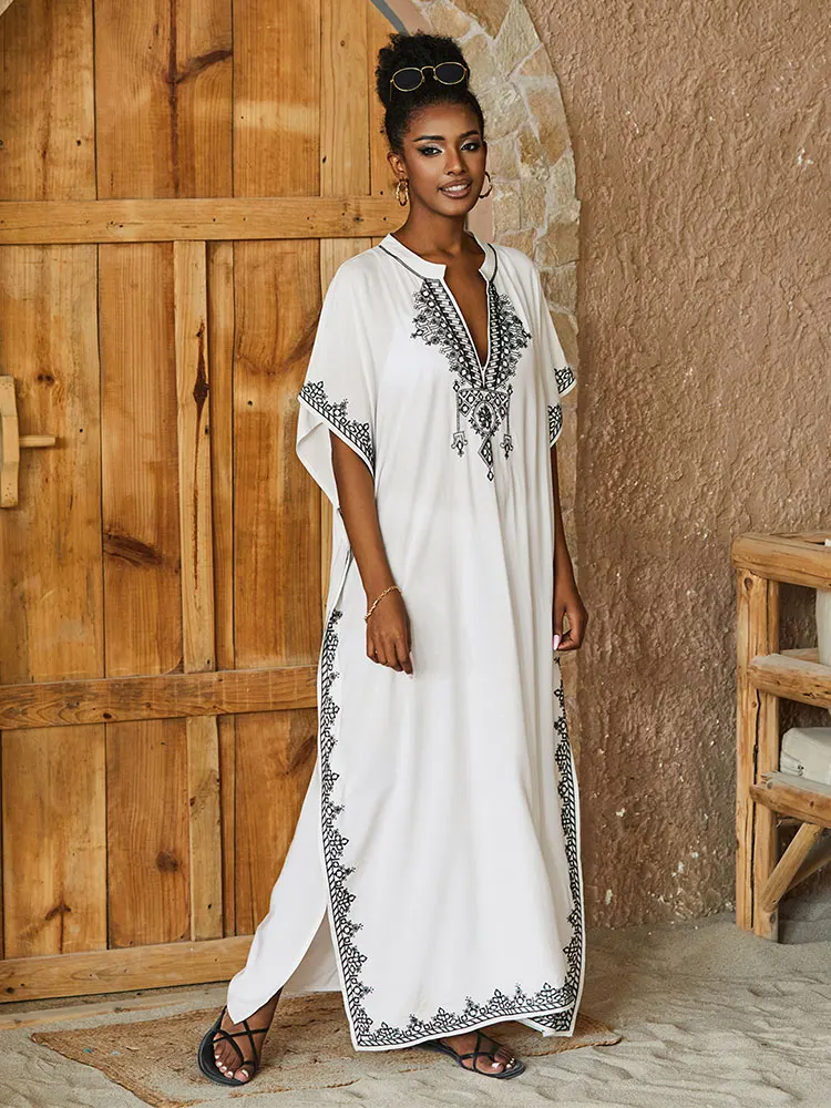 2023 Bohemian White V Neck Bikini Cover-ups Long Tunic Sexy Kaftan Dress Women Plus Size Beach Wear Swimsuit Cover Up Q1545