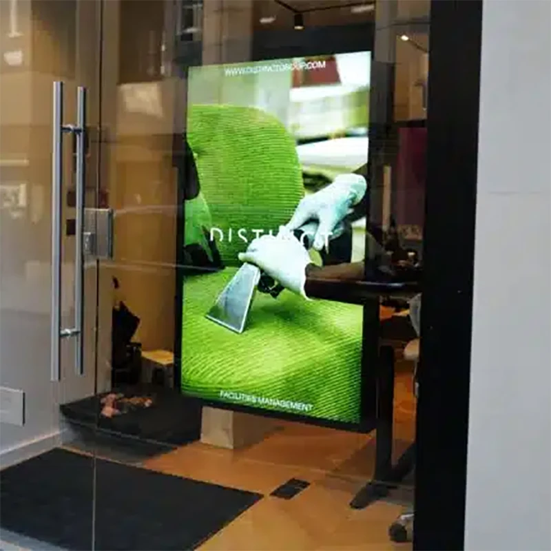 Layar LCD Iklan Jendela dengan Kecerahan Tinggi 1000-2500 Nits untuk Display Jendela Toko dan Signage Digital