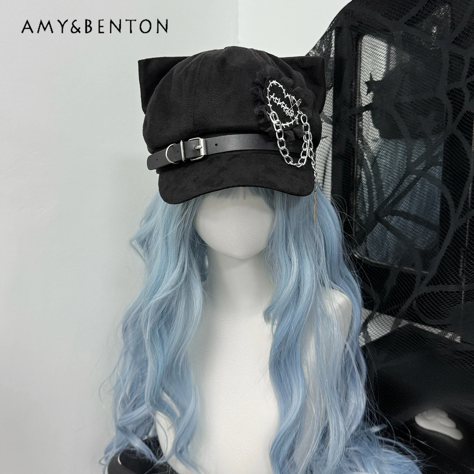 

Оригинальный стиль Харадзюку, милый берет с кошачьими ушками, субкультура, готическое темное сердце, вышивка, цепочка, кулон, черные шапки для женщин, милая шляпа