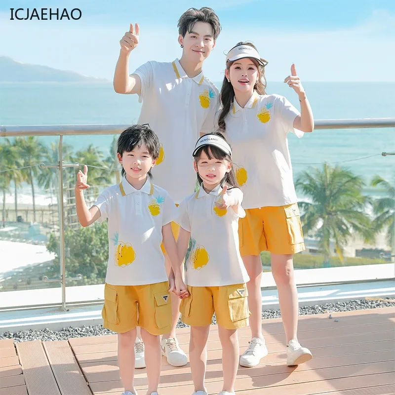 

2025 Mother Father Daughter Son Matching Pineapple Clothes Family Cotton T-shirt Suits Vacation Outfits Set Summer Twin Wear