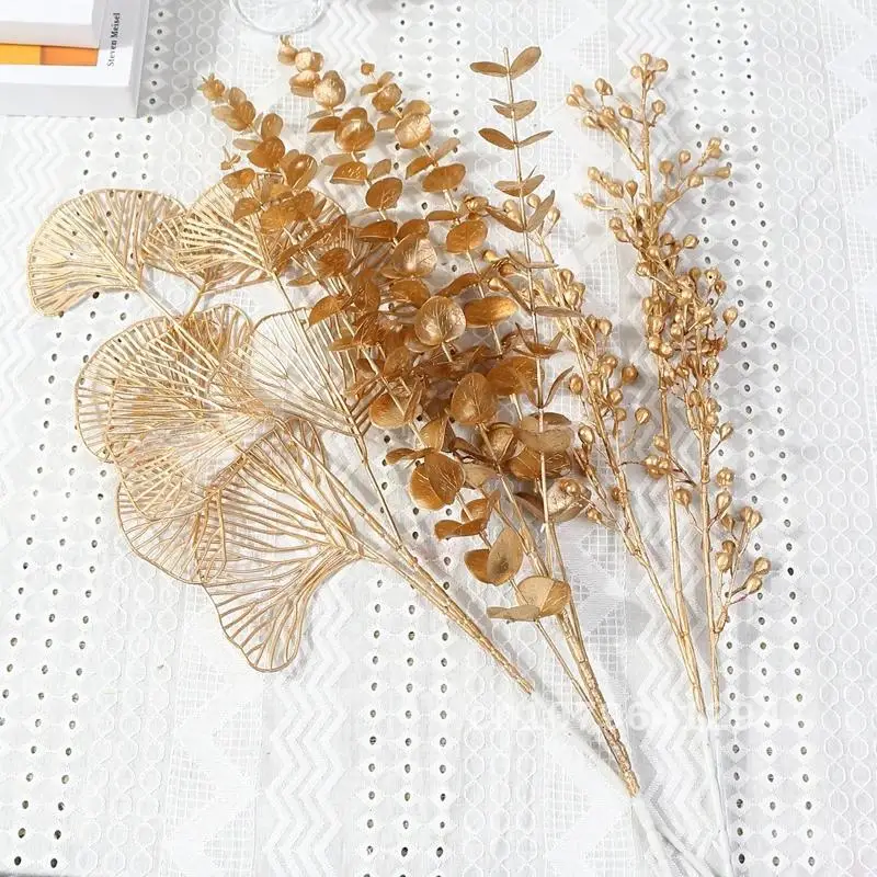 2022 New Year Home Room Table Decorations, Gold Artificial Plants Holly Ginkgo Eucalyptus Leaf Fake Flowers Wedding Decor 1PC