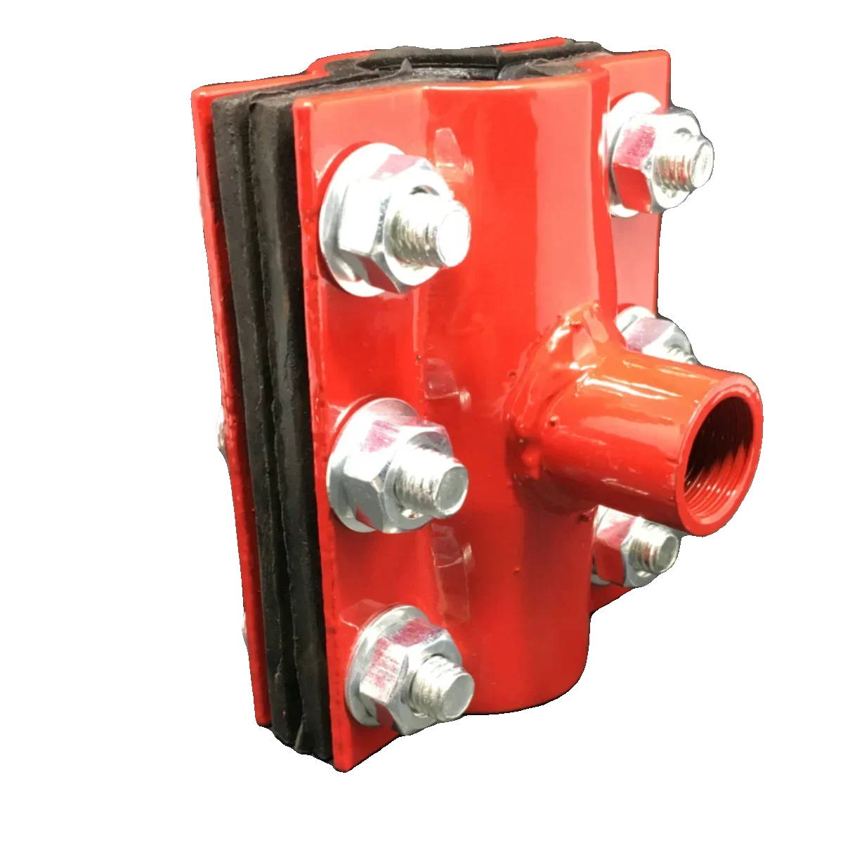 Harf section water separator, variable diameter water separation tee, increased interface water separation
